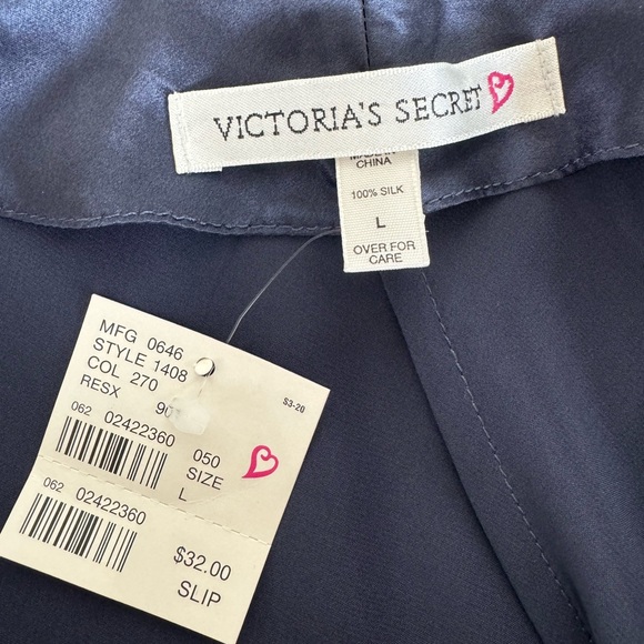 Victoria's Secret Midnight Blue 100% Silk Chemise - Picture 3 of 5
